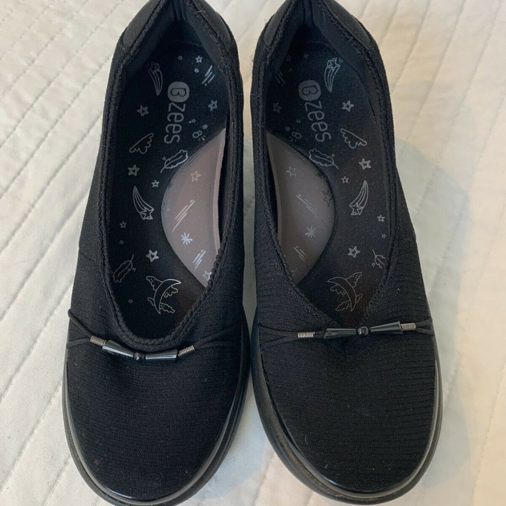 Bzees Womens Electric Black Washable Pumps Heels Shoes Size 8W